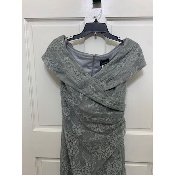La Femme Dress Size 6 Lace Gown Formal Off The Shoulder Platinum 27982 NWT - Picture 6 of 9